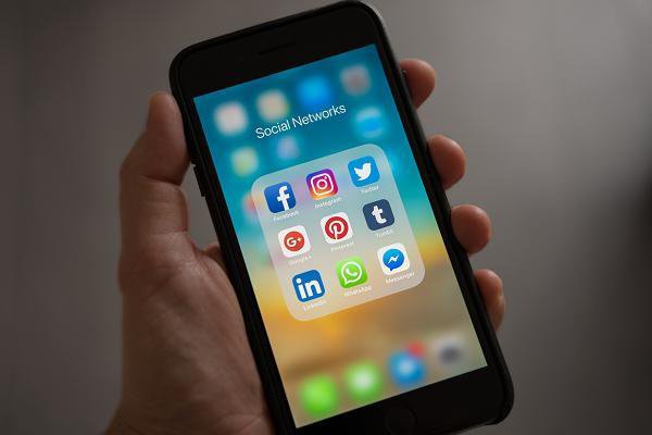 The social Game