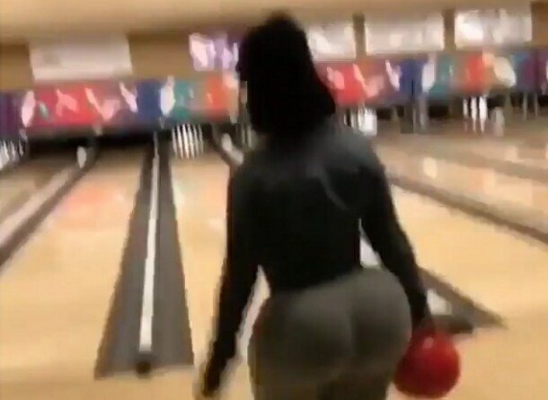massive bowling ball butt